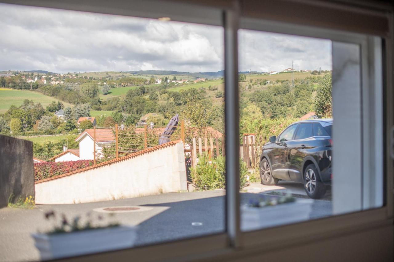 Kasa Home - Calme, Cosy, Wifi & Netflix Saint-Martin-la-Plaine Exterior photo